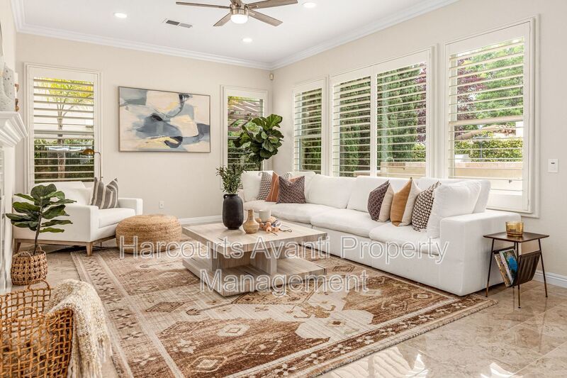 Stunning Carmel Valley Rental with Canyon & Mountain Views property image