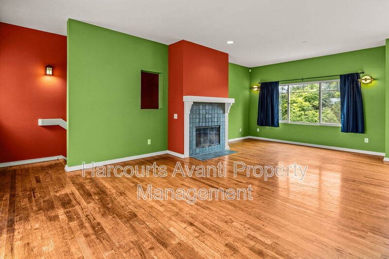 Spacious Golden Hill Townhome with 2-Car Garage & Canyon Views! property image