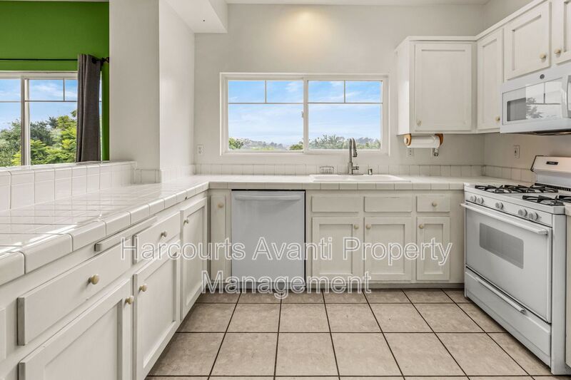 Spacious Golden Hill Townhome with 2-Car Garage & Canyon Views! property image