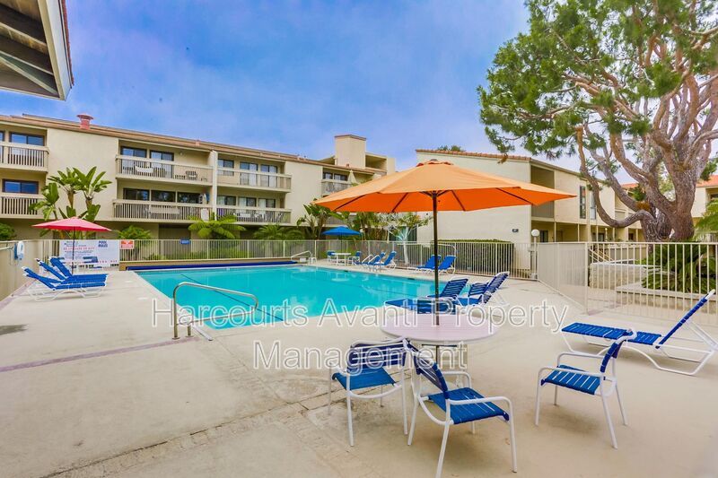 3 Bedroom + Loft in Solana Beach & Tennis Club property image