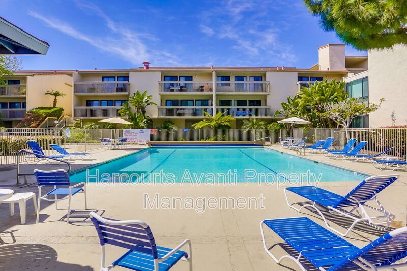 3 Bedroom + Loft in Solana Beach & Tennis Club property image