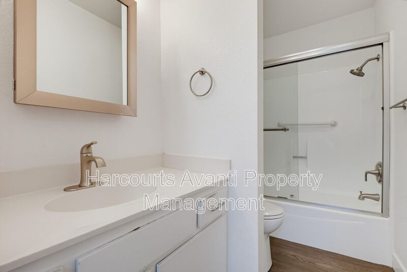 3 Bedroom + Loft in Solana Beach & Tennis Club property image